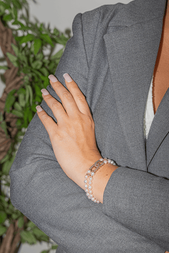 Bracelet Bracelet en or jaune 18 carats avec diamants et perles de culture 58 Facettes 2728212CN