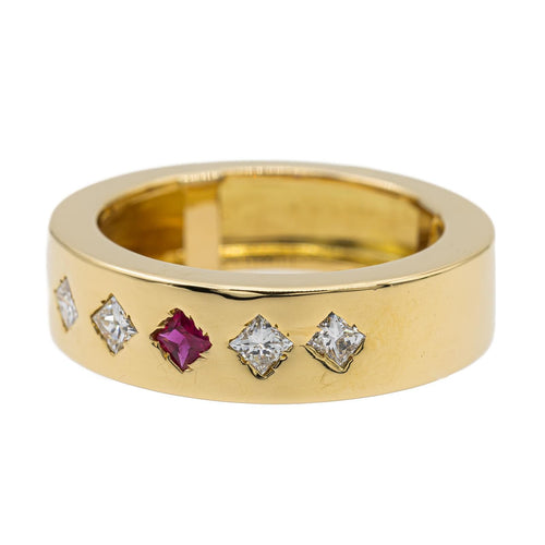 Bague 52 Bague en or jaune 18 carats avec rubis et diamants 58 Facettes 2734047CN