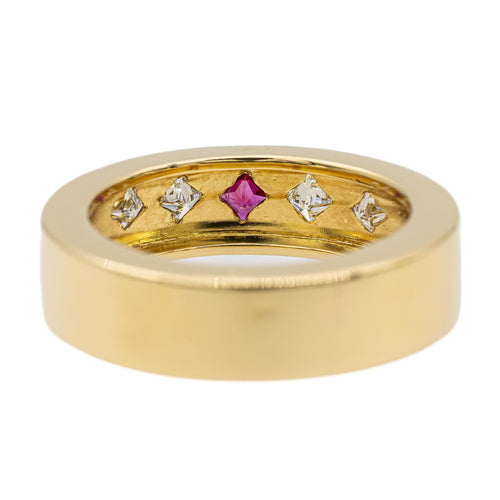 Bague 52 Bague en or jaune 18 carats avec rubis et diamants 58 Facettes 2734047CN