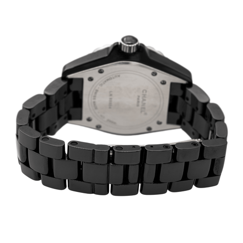 Montre Chanel J12 - Montre en céramique noire avec diamants 58 Facettes 2737223CN