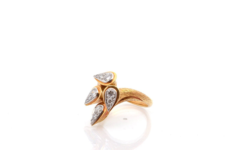Bague 53 Boucheron - Bague vintage en or 18k et diamants 58 Facettes 27396