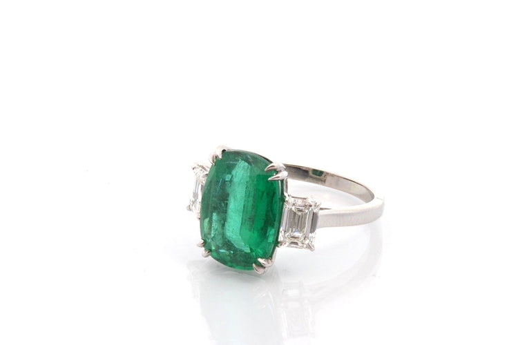 Bague 53.5 Bague en platine avec émeraude 5,44 ct et diamants 58 Facettes 27246-27247-27408-27218