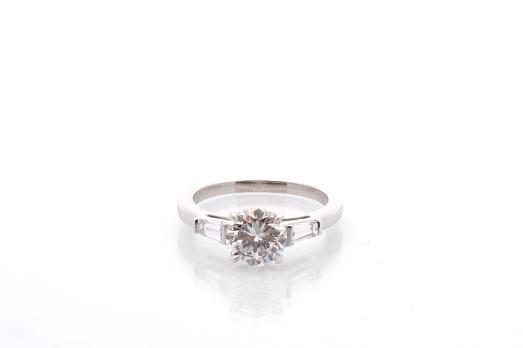 Bague 53 Bague en platine avec diamant 1,36 ct D/VS2 58 Facettes 27414-27617