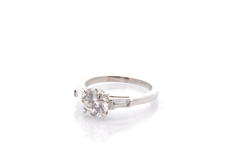 Bague 53 Bague en platine avec diamant 1,36 ct D/VS2 58 Facettes 27414-27617