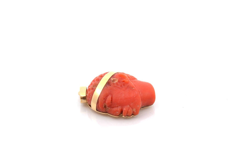 Pendentif Pendentif ancien en or 18k et corail 58 Facettes 27587