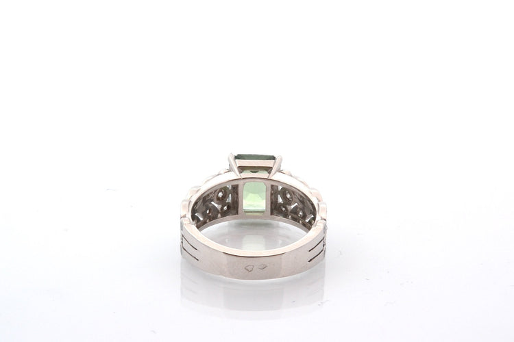 Bague 53 Bague vintage en platine au saphir vert et diamants 58 Facettes 27699