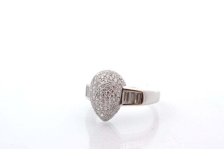 Bague 60 Bague en or 18k et diamants taille brillant et baguette 58 Facettes 27706dv