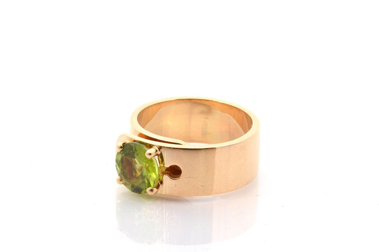 Bague 54 Dinh Van Sixtine - Bague en or 18k au péridot 58 Facettes 27821