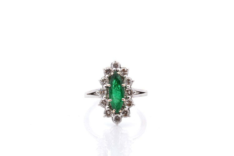 Bague 51 Bague vintage en or 18k et platine avec émeraude et diamants 58 Facettes 27832dv