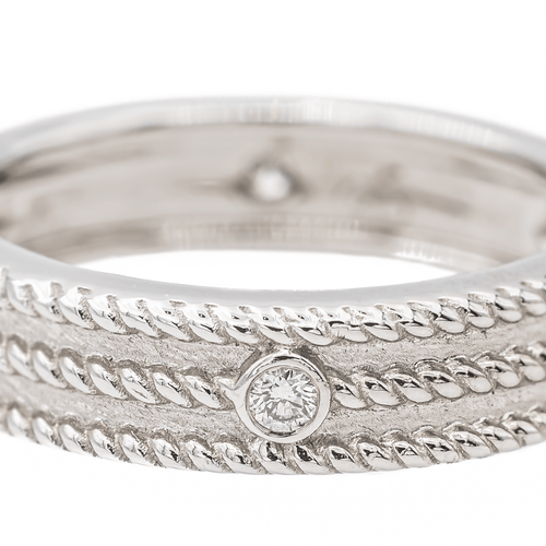 Bague 52 Bague alliance en or blanc 18 carats sertie de diamants 58 Facettes 2905333CN