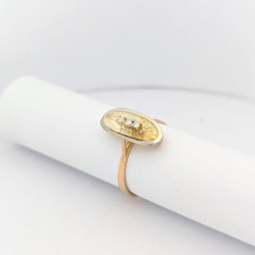 Bague 56 Bague en or jaune 18 carats et diamants 58 Facettes 29585