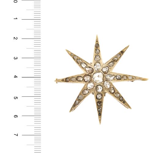 Pendentif Pendentif broche étoile en or jaune 18 carats et diamants 58 Facettes 29743