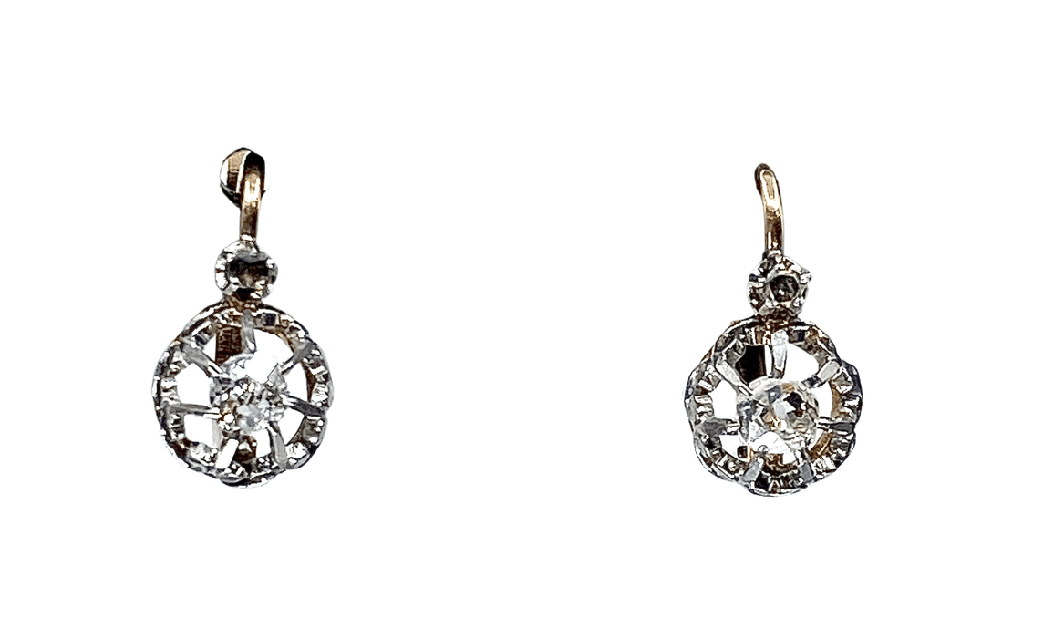 Boucles d'oreilles Boucles d’oreilles en or et diamants. Vers 1900 58 Facettes AB334