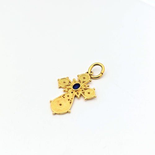 Pendentif Pendentif croix en or jaune 18 carats 58 Facettes 30077