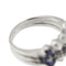 Bague 56 Bague rivière triple rang en or blanc 18 ct, diamants et saphirs 58 Facettes 30225