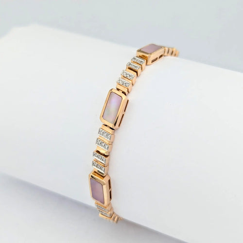 Bracelet Bracelet en or rose 18 carats serti de diamants et nacre 58 Facettes 30456