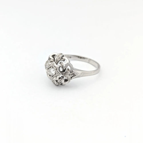Bague 53 Bague en or blanc 18 carats et diamant 58 Facettes 30485