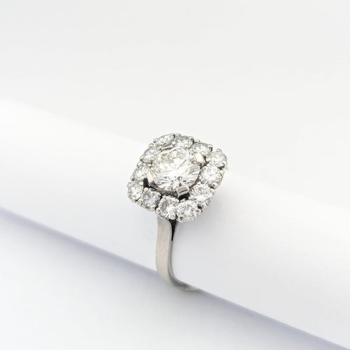 Bague 59 Bague Pompadour en or blanc 18 carats et platine avec diamants 58 Facettes 30884