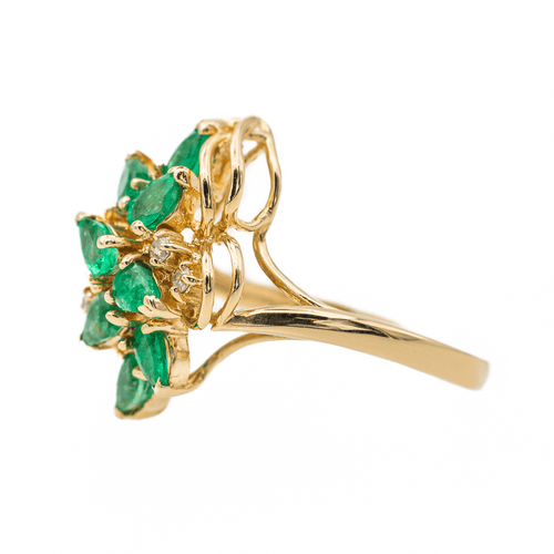 Bague 56 Bague en or jaune 18 carats sertie d’émeraudes et diamants 58 Facettes 3105059CN