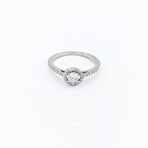 Bague 53 Bague en or blanc 18 carats et diamants 58 Facettes 31068