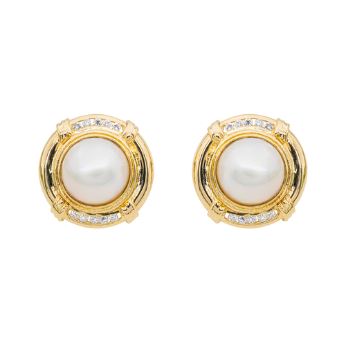 Boucles d'oreilles Boucles d'oreilles en or jaune 18 carats avec perles mabé et diamants 58 Facettes 3118588CN