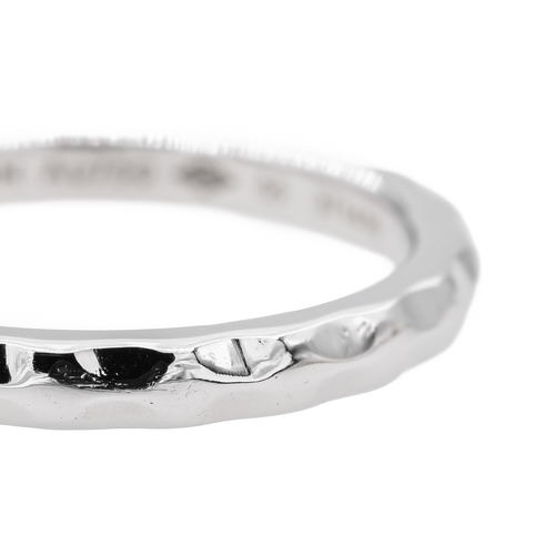 Bague 55 Louis Vuitton Bague Alliance  Or blanc 58 Facettes 3120963CN