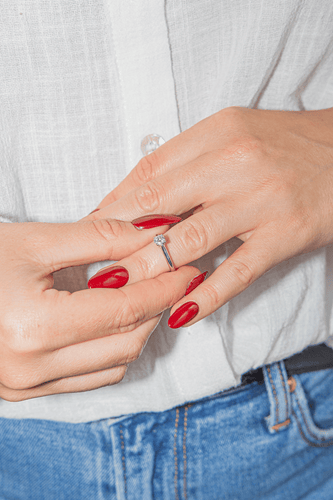 Bague 49 Cartier 1895 - Bague solitaire en platine et diamant 58 Facettes 3202700RV