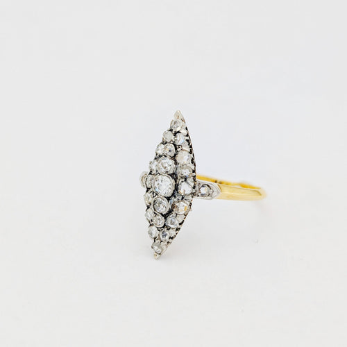 Bague 53 Bague marquise en or jaune 18 carats et diamants 58 Facettes 32190