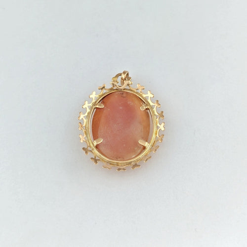 Pendentif Pendentif camée coquille ovale en or jaune 18 carats 58 Facettes 32307