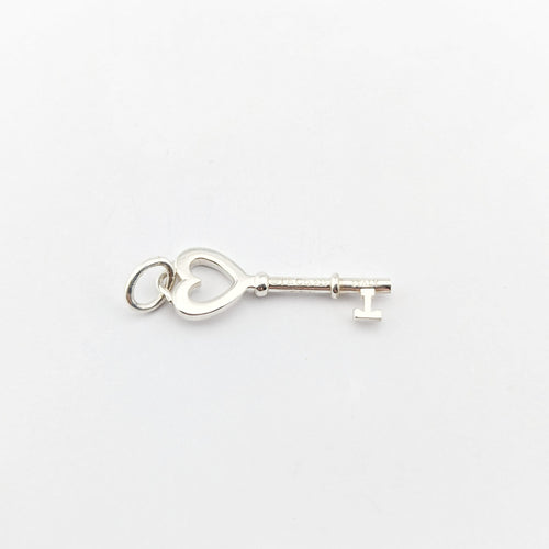 Pendentif Tiffany & Co Return to Tiffany - Pendentif clé cœur en argent 925 58 Facettes 32310