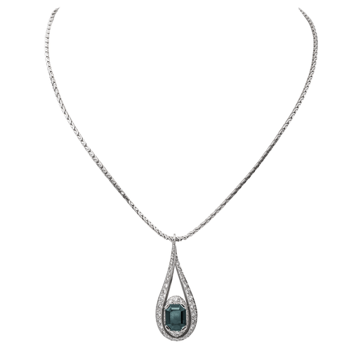 Collier Collier Pendentif Or blanc Saphir, Diamant 58 Facettes 3263778CN