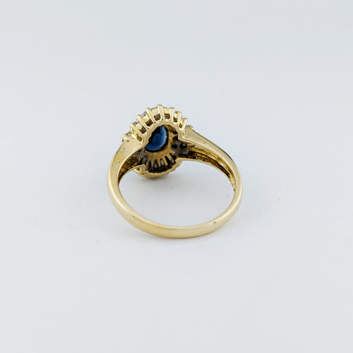Bague 51 Bague en or jaune 18 carats avec saphir et diamants 58 Facettes 33096