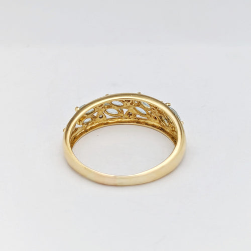 Bague 60 Bague en or jaune 18 carats et aigues-marines taille marquise 58 Facettes 33287
