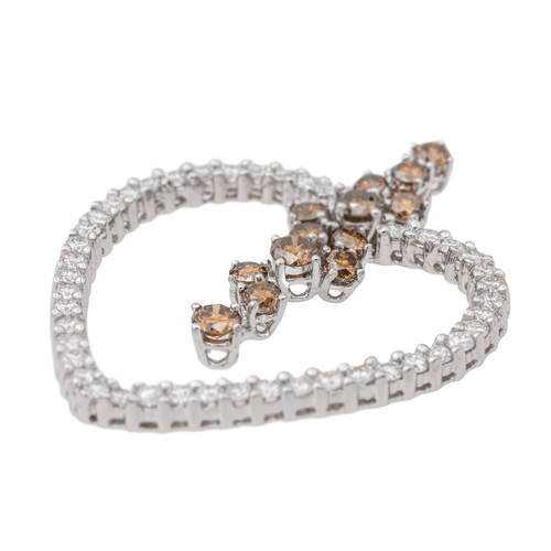 Pendentif Pendentif cœur en or blanc 18 carats et diamants 58 Facettes 3351134CN