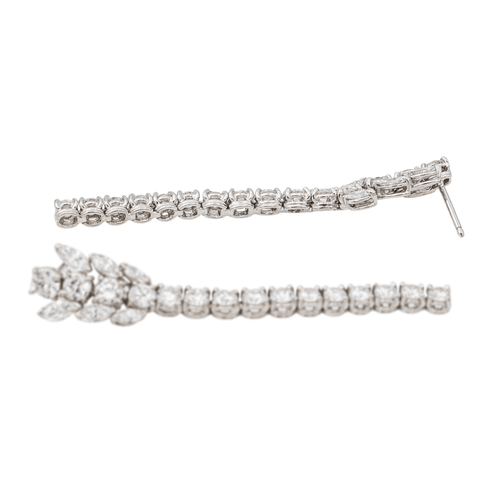 Boucles d'oreilles Boucles d'oreilles Pendantes Or blanc Diamant 58 Facettes 3376674CN