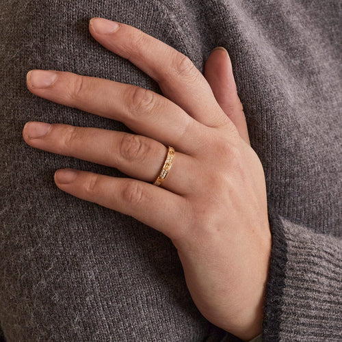 Bague 52 CARTIER - Bague "Love" Petit Modèle Pavée de Diamants 58 Facettes DV0060-4