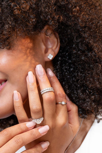 Bague 51 Bague Demi alliance Or blanc, Platine Diamant 58 Facettes 3429844CN