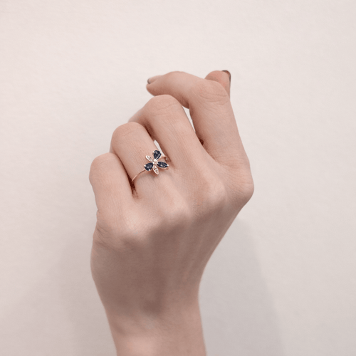 Bague 52 Bague fleur en or jaune 18 carats, saphirs et diamants 58 Facettes 34423