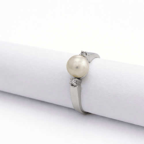 Bague 54 Bague perle et diamants en or blanc 18 carats 58 Facettes 34431