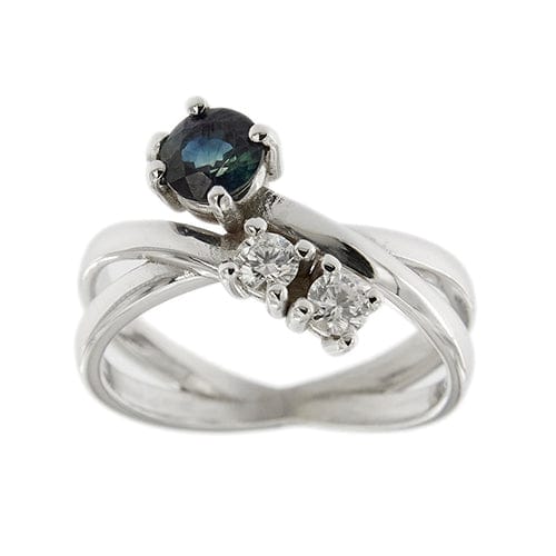 Bague Bague contrarié en or blanc 18 ct avec saphir et diamants 58 Facettes 34539