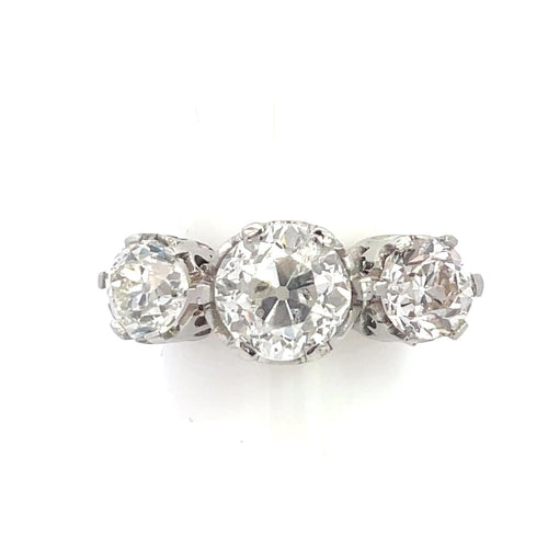 Bague Bague de fiançailles en platine à trois diamants taille ancienne 58 Facettes
