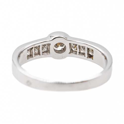 Bague 57 Bague Solitaire Or blanc Diamant 58 Facettes 3505424CN