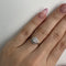 Bague 57 Bague solitaire fleur en or blanc 18 carats et diamants 0,24 ct 58 Facettes 35652