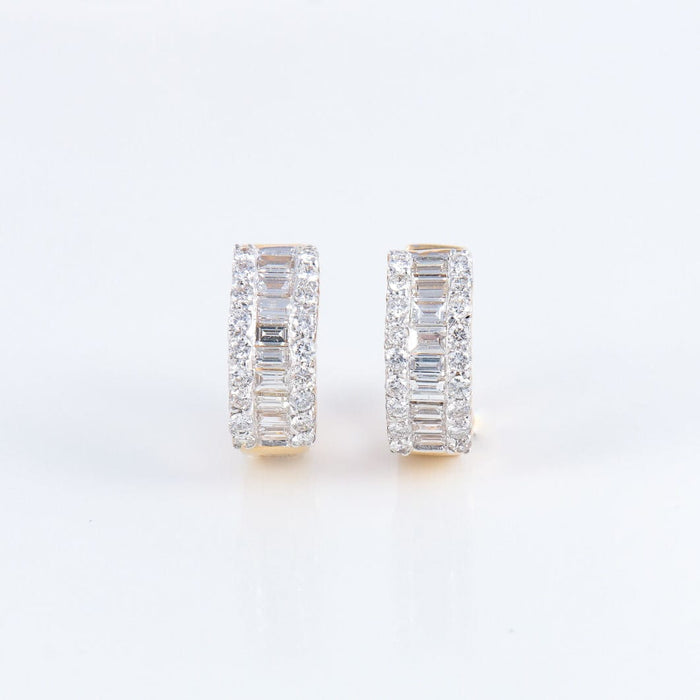 Boucles d'oreilles Créoles Diamants ronds et baguettes 58 Facettes DV0032-61