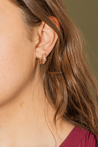 Boucles d'oreilles Boucles d’oreilles demi-créoles en or jaune 18 carats et diamants 58 Facettes 3634764CN
