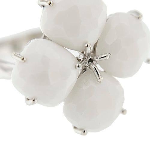 Bague Bague fleur en or blanc 18 ct et onyx blancs 58 Facettes 37093