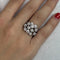 Bague Bague bouquet - Bague bandeau en or blanc 18 ct et diamants 58 Facettes 37456