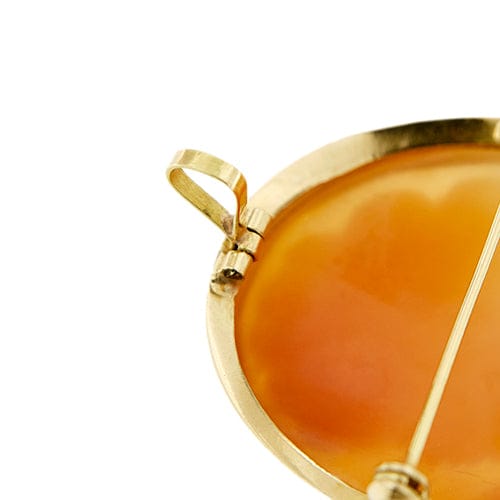 Pendentif Broche pendentif camée ovale en or jaune 18 ct 58 Facettes 37486