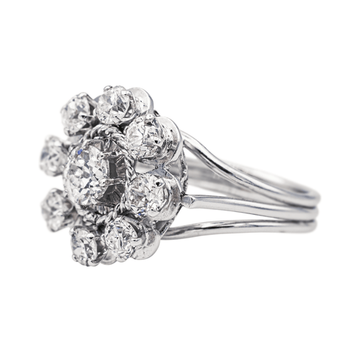 Bague 53.5 Bague marguerite en or blanc 18 carats et diamants 58 Facettes 3819025CN