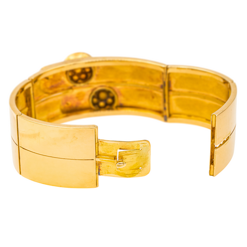 Bracelet Bracelet tank manchette en or jaune 18 carats et diamants 58 Facettes 3904859CN